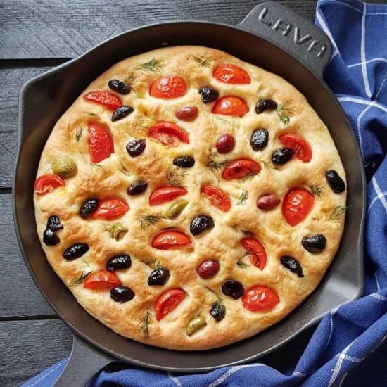 Litinová pánev, 30 cm - značka LAVA