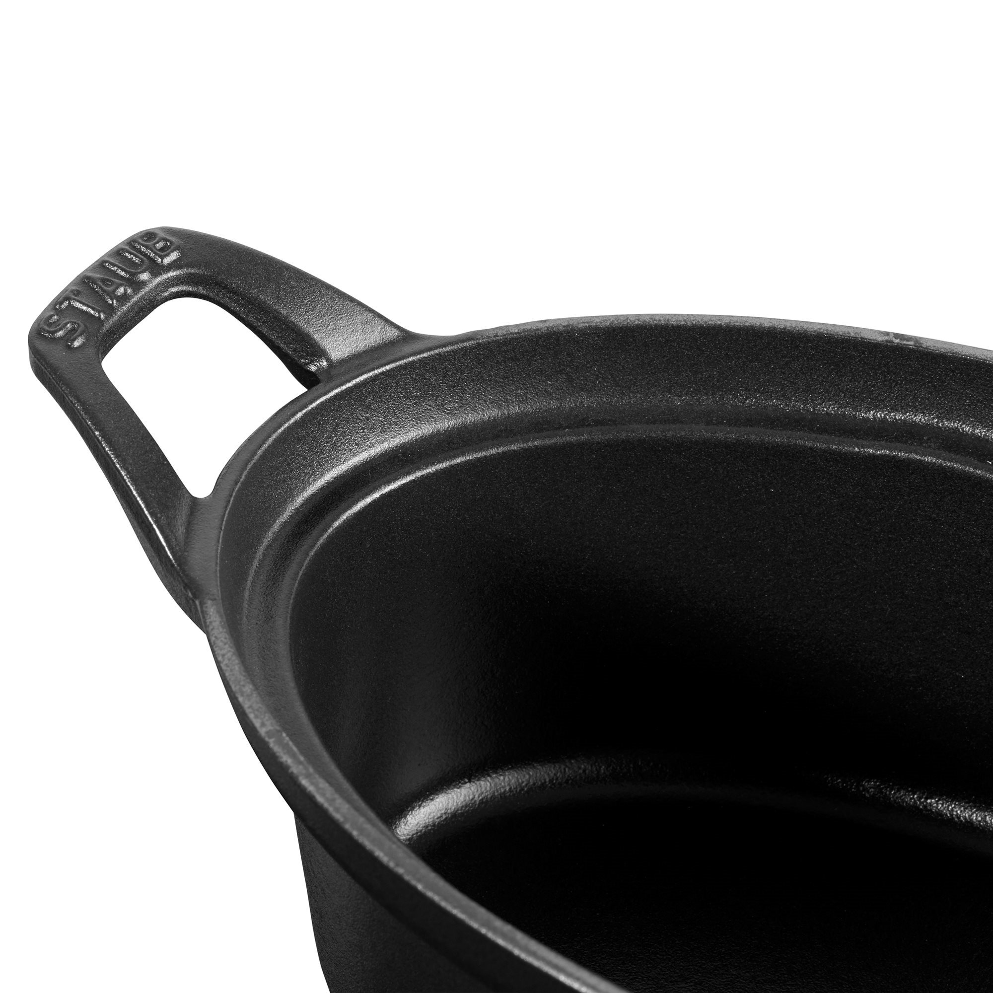 Cocotte oval cooking pot made of cast iron, La Coquette 23 cm/1.7 l,  <<Black>> - Staub