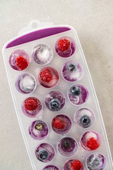 Zásobník na přípravu ledových kostek, 28 x 12 cm, silikonový, fialový - Kitchen Craft