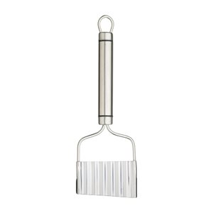 Utensil for cutting potatoes – made by Kitchen Craft