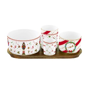Set of 4 porcelain bowls with wooden serving tray, "Nutcracker Twist" - Nuova R2S