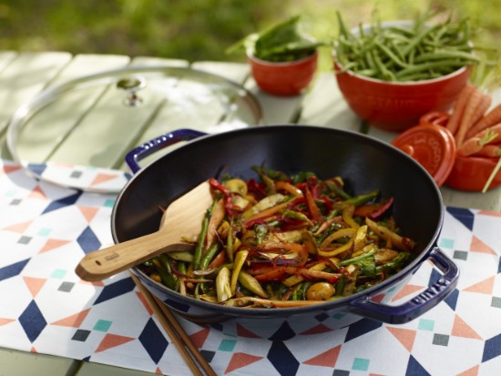 Wok serpenyő, öntöttvas, 30cm, Dark Blue - Staub