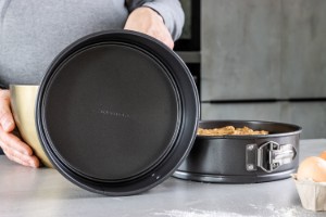 Σετ με 2 στρογγυλά ταψιά για κέικ, ατσάλι - Kitchen Craft