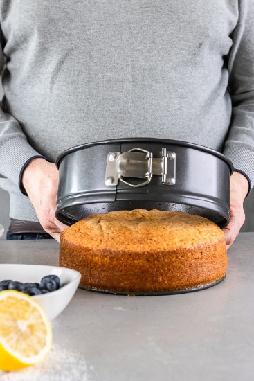 Set of 2 round cake pans, steel - Kitchen Craft