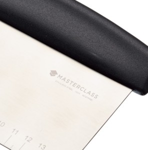Dough cutter, stainless steel - MasterClass