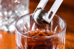 Set da portata per whisky, 4 pezzi – BarCraft
