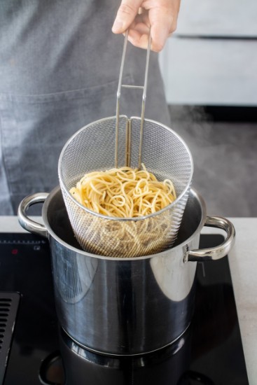 Basket for blanching vegetables, 16 x 14 cm - Kitchen Craft