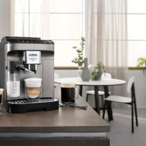 Automatisk espressomaskin, 1450W, "Magnifica Evo", Silver - DeLonghi