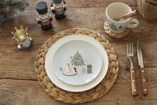 “Nutcracker Tree” dinner plate, 17 cm – by Kitchen Craft