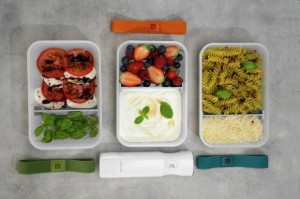 3-piece vacuum-sealing lunch box set, plastic, "FRESH & SAVE" - Zwilling