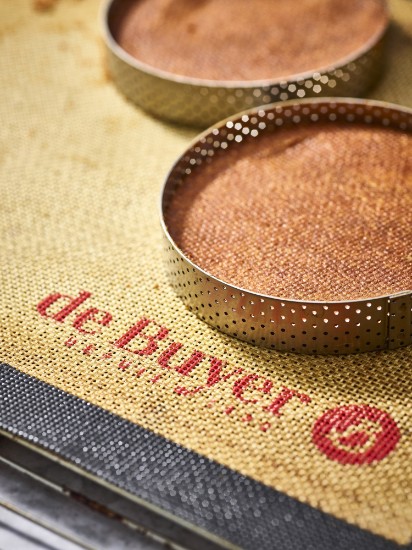 Perforeret tærteform, rustfrit stål, 10,5 cm - mærket "de Buyer".