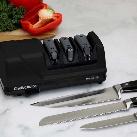 Electric knife sharpener, EdgeSelect® Diamond Hone® Model 130, Black - Chef's Choice