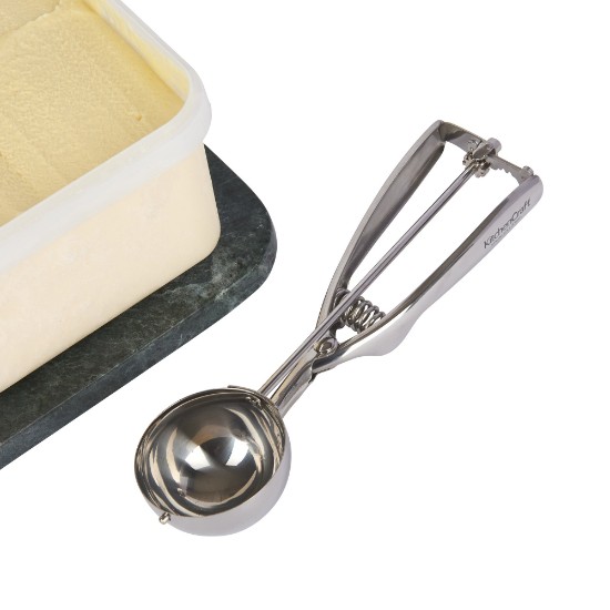 Is scoop, 5,6 cm, lavet af rustfrit stål - produceret af Kitchen Craft