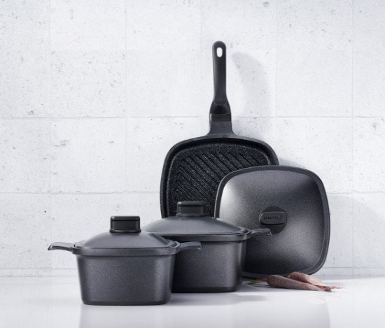 Square grill pan, aluminium, 26 × 26 cm, "Casterra" - Korkmaz