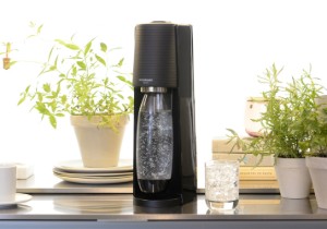 "Terra" soda maker, Black - SodaStream