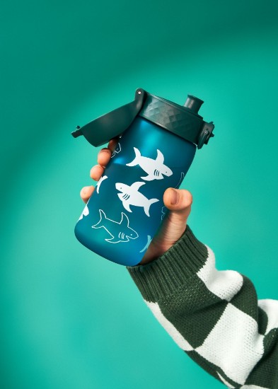 Botella de agua para niños, recyclon™, 350 ml, Shark - Ion8