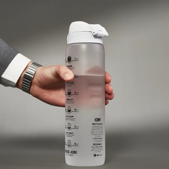 Boca za vodu "Times To Drink", recyclon™, 1L, Ice - Ion8