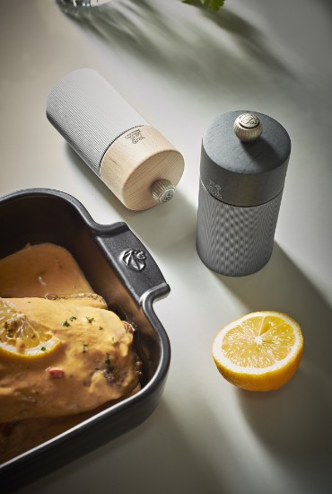 Pepper grinder, 12 cm, "Line", Carbon - Peugeot