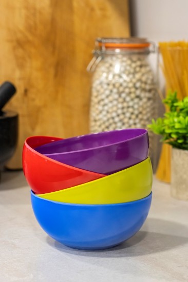 Sett med 4 skåler, 15 cm, laget av melamin - fra Kitchen Craft