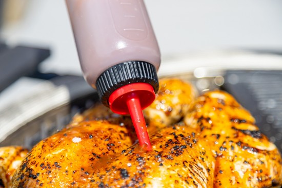 Sauce bottle, with 3 interchangeable ends, 350 ml, plastic - MasterClass