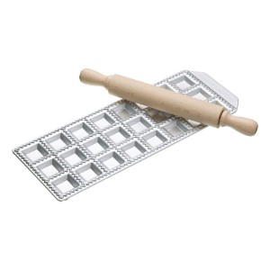 Mould 24 Classic Ravioli, with rolling pin - Imperia