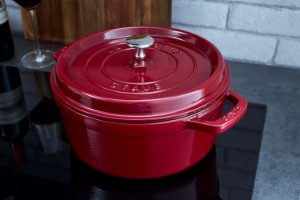 Cocotte-Kochtopf, Gusseisen, 24cm/3,8L, Bordeaux - Staub
