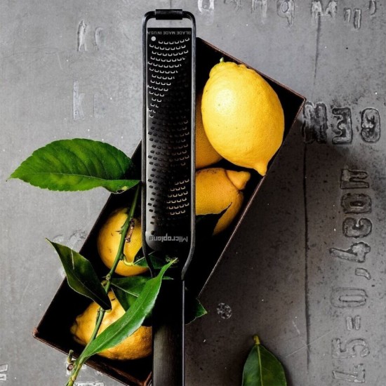 Rallador de cítricos premium, acero inoxidable, 31 x 4,7 cm, gama "Black Sheep" - Microplane