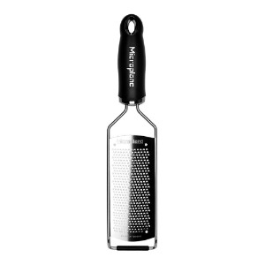 Grater fin 30.5 x 6.5 cm magħmul mill-istainless steel - Microplane