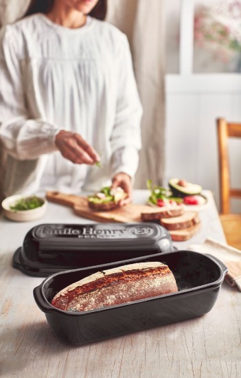 Batard bread baking pan, ceramic, 39x16.5 cm/4.5 l, Charcoal - Emile Henry 