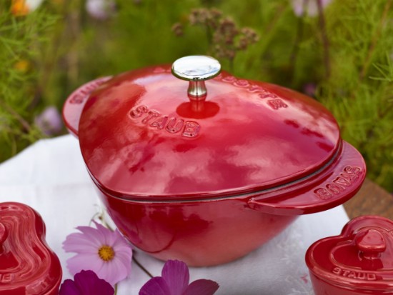 Cocotte coeur, öntöttvas, 20 cm/1.75L, Cherry - Staub