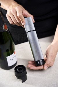 Manual vacuum pump for wine and champagne, "Line" - Peugeot