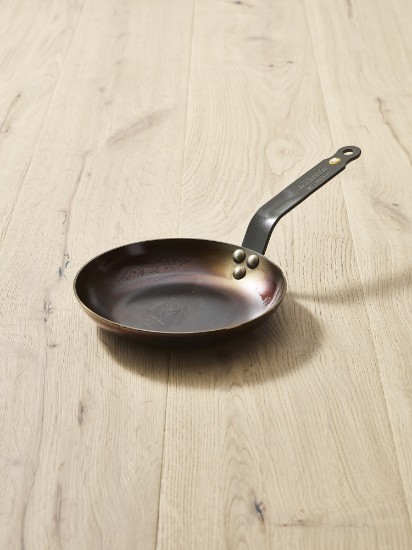 Taġen tal-omelette, azzar, 20 ċm, "Mineral B" - de Buyer