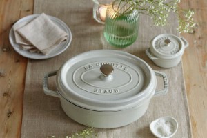 Ovaler Cocotte-Kochtopf, Gusseisen, 37 cm/8 l, White Truffle - Staub