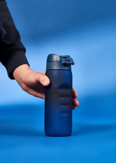 Vesipullo, kierrätettävä, 750ml, Navy - Ion8