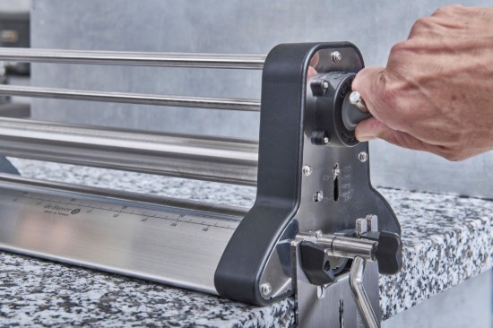Dough sheeter, stainless steel - de Buyer