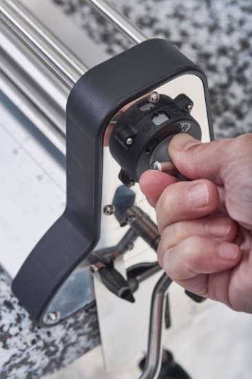 Dough sheeter, stainless steel - de Buyer