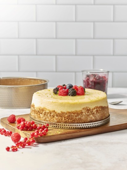 Rei'itetty kakkuvuoka, leivinpaperi sisältyy hintaan, 24 cm, ruostumatonta terästä - de Buyer