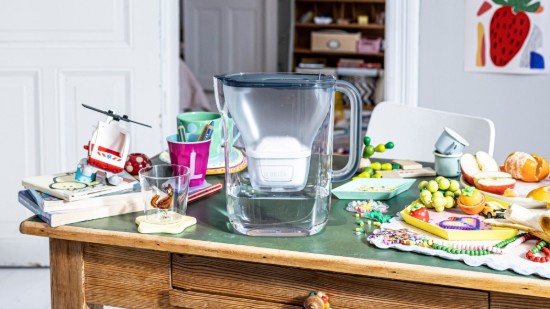 BRITA Style Essential Starter Pack 2,4 L + 3 Maxtra Pro Filter (Stone Blue)