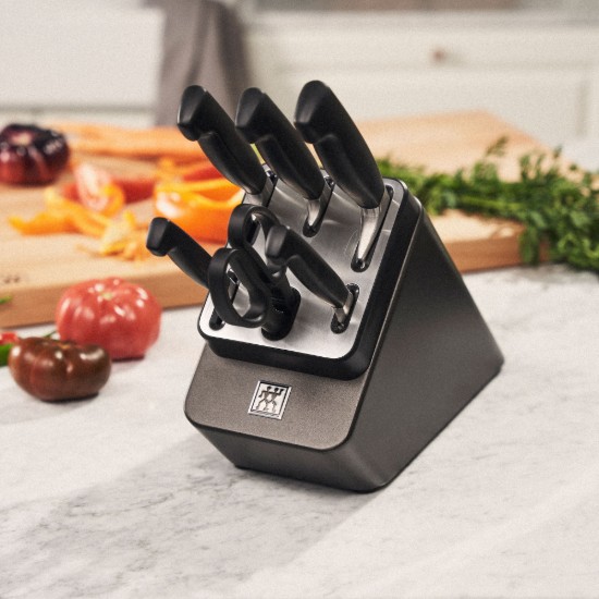 7-osaline noakomplekt sisseehitatud teritusmooduliga, "TWIN Four Star" - Zwilling