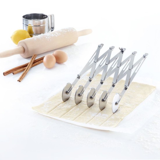 Coupe-pâte extensible, 5 roues, acier inoxydable - Westmark