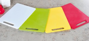 Tagliere in plastica, 34 x 24 cm, spessore 0,5 cm, Rosso - Kesper