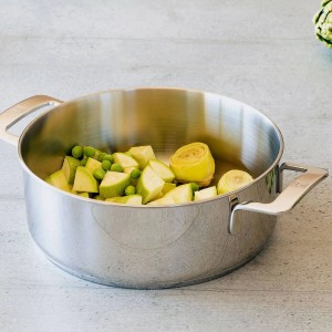 Naczynie żaroodporne z pokrywką, stal nierdzewna, 16 cm / 1,25 l, "Signature" - BRA