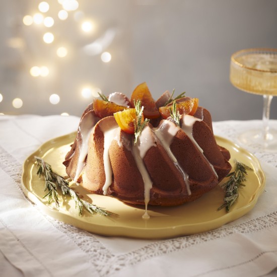 Servirni pladenj, keramika, 31 cm, Vanilla, "Madeleine" - Emile Henry