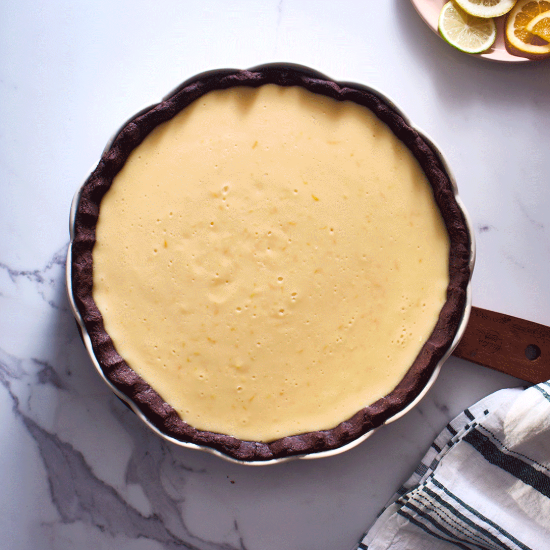 Tart tray, ceramic, 31 cm, Vanilla, "Madeleine" - Emile Henry