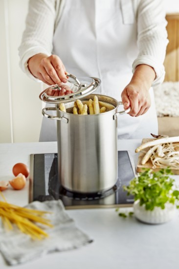 Cooking pot for boiling vegetables/pasta, 16 cm/4.5 l, from the Specialties range, stainless steel - Demeyere 