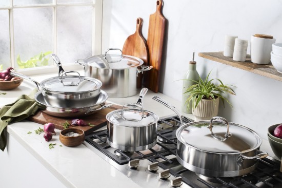 Saucepan with lid, 18 cm / 2.2 l, Atlantis range, stainless steel - Demeyere