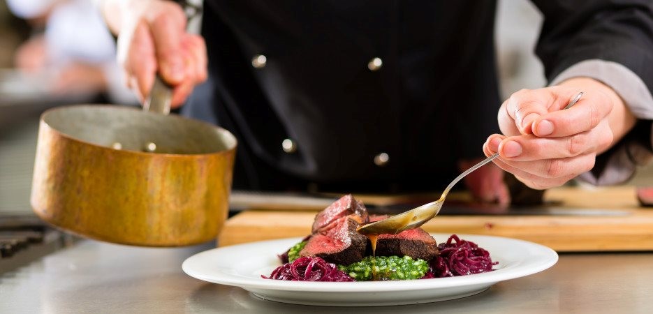 Cooking tricks from the great international culinary schools