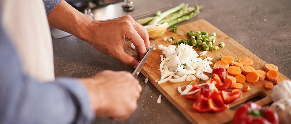Vegetable cutting techniques for beginners: Julienne, Brunoise and others