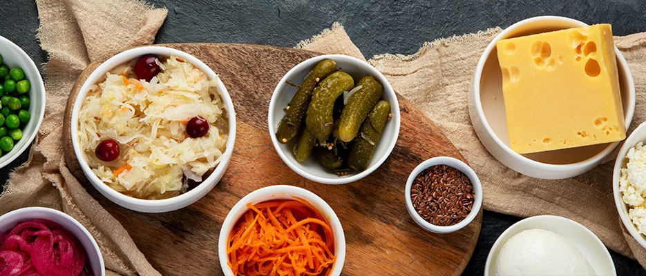 What are fermented foods and how do they help us in the kitchen?