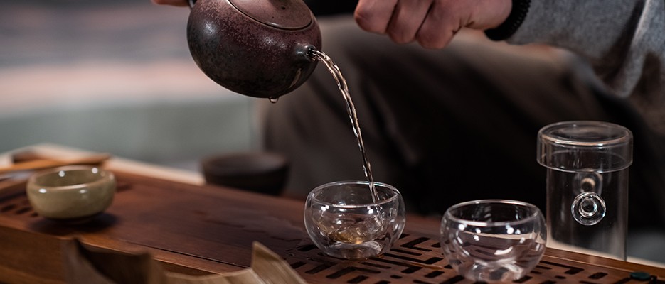 The Art of perfect tea at home: Choosing the ideal teapot and quality infusers
